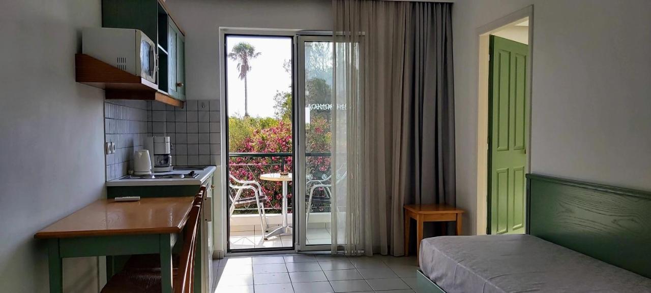 Andromeda Hotel Apartments Psalidi  Eksteriør bilde